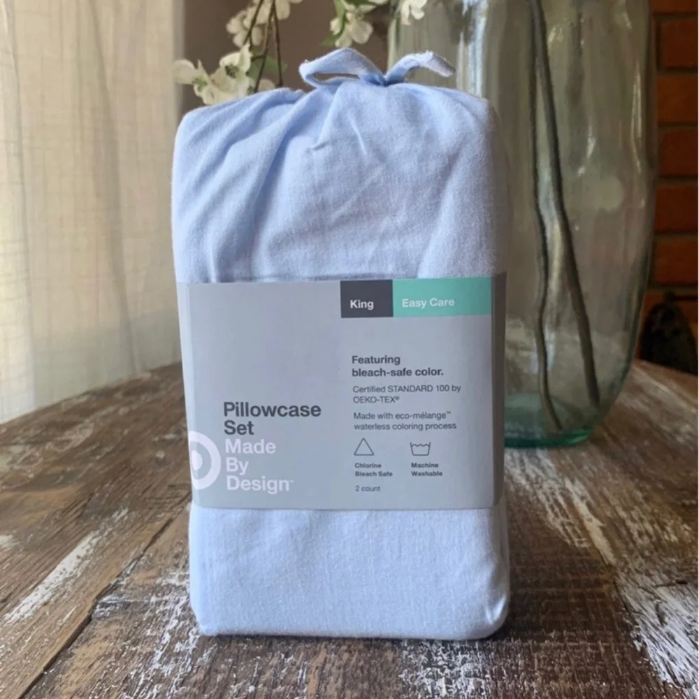 Target King easy care pillowcase set NWT